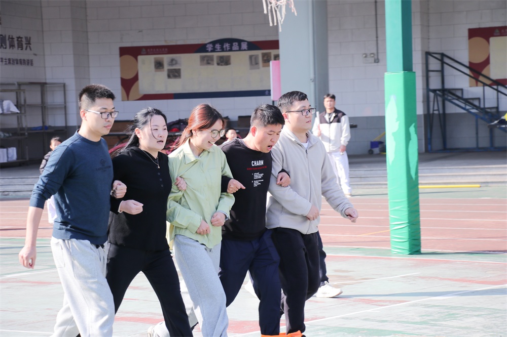 燃情赛场,共赴新程—艾礼安第十六届运动会精彩收官 燃情赛场,共赴新程—艾礼安第十六届运动会精彩收官