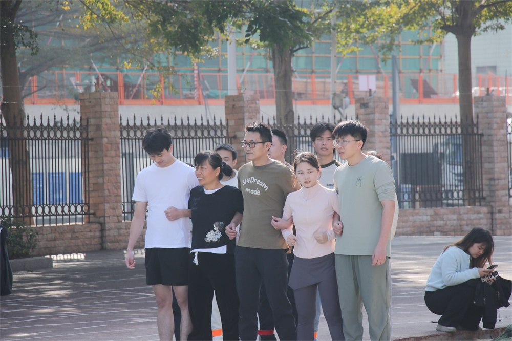 燃情赛场,共赴新程—艾礼安第十六届运动会精彩收官 燃情赛场,共赴新程—艾礼安第十六届运动会精彩收官